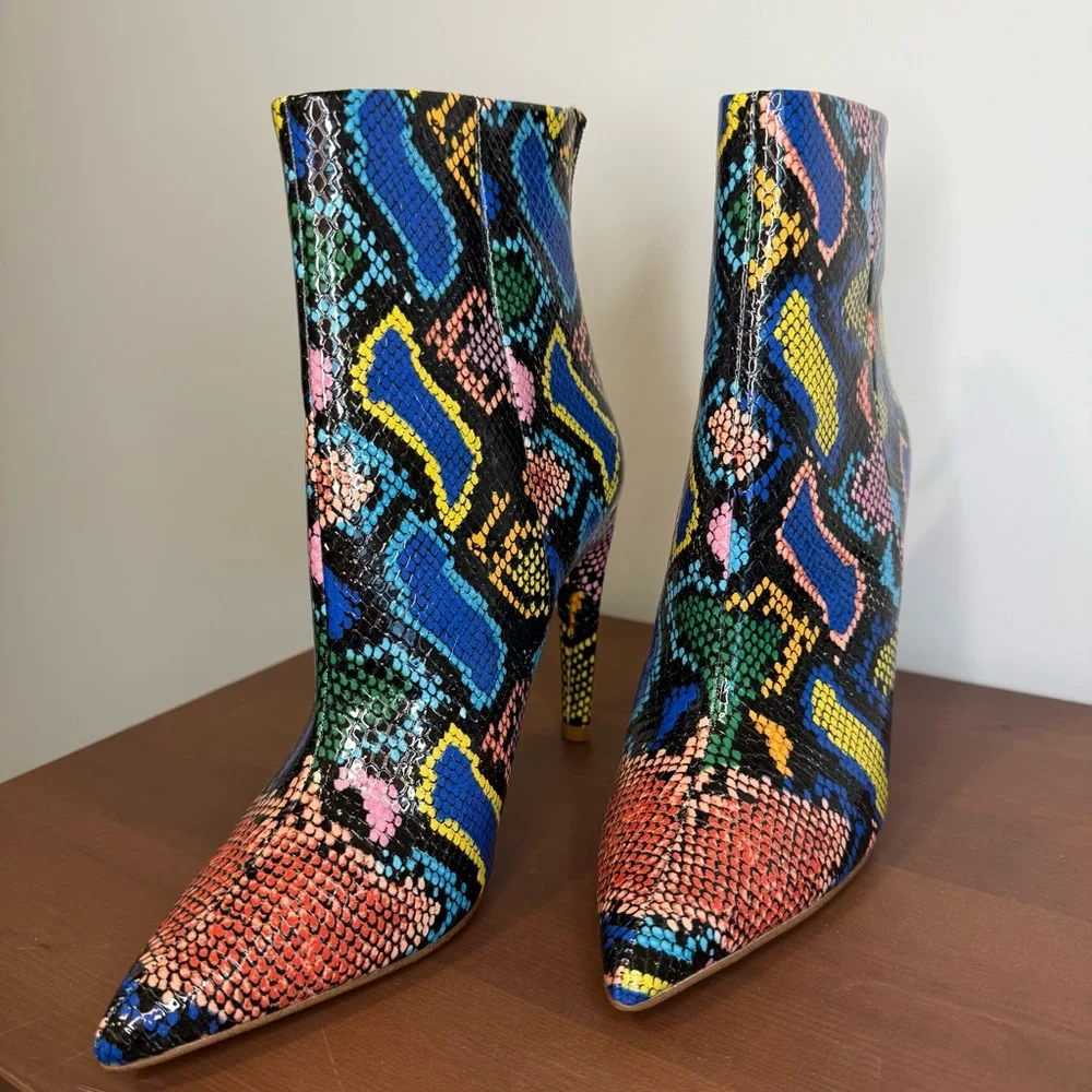 Steve Madden Colorful Snake Boots Size 7M - Picture 2 of 3